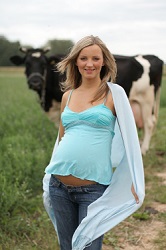 Pregnant women to avoid animals that are giving birth - Pavilion Health  Today